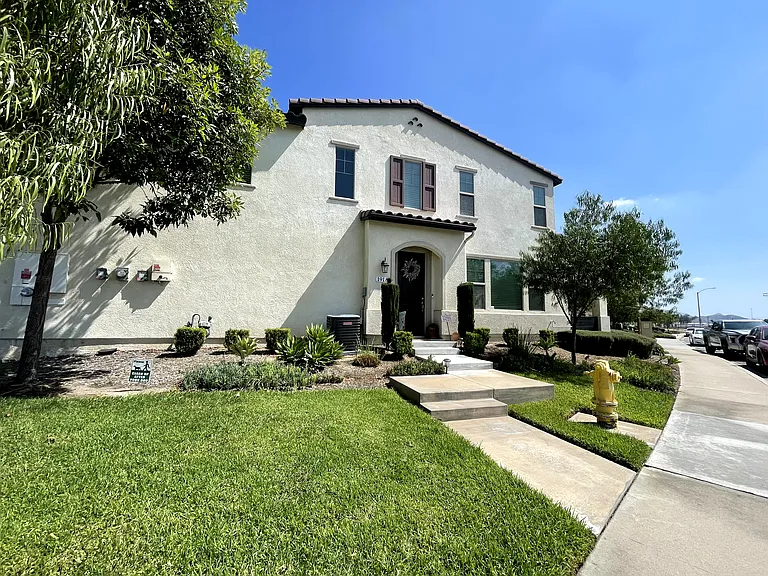 1918 Ray Abril Jr Lane